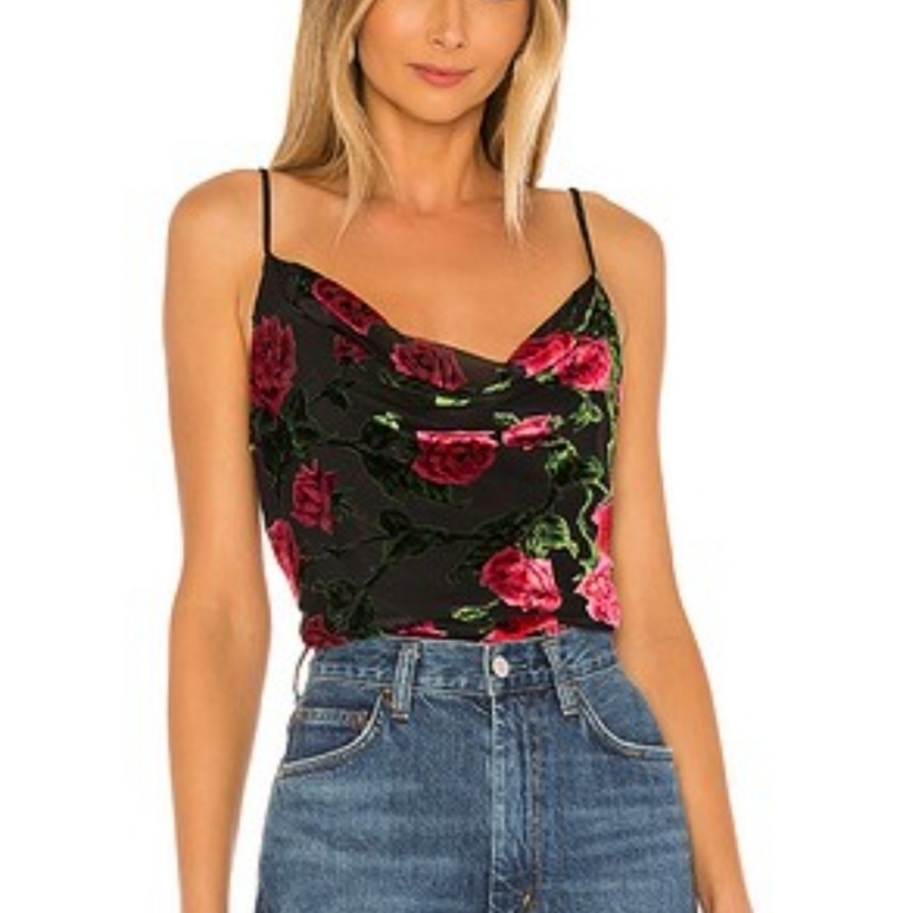 NWT NBD Harmony Cami Top in 90s Rose Floral Black and Pink